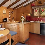 Domek alpejski 5 Ecorces By Interhome